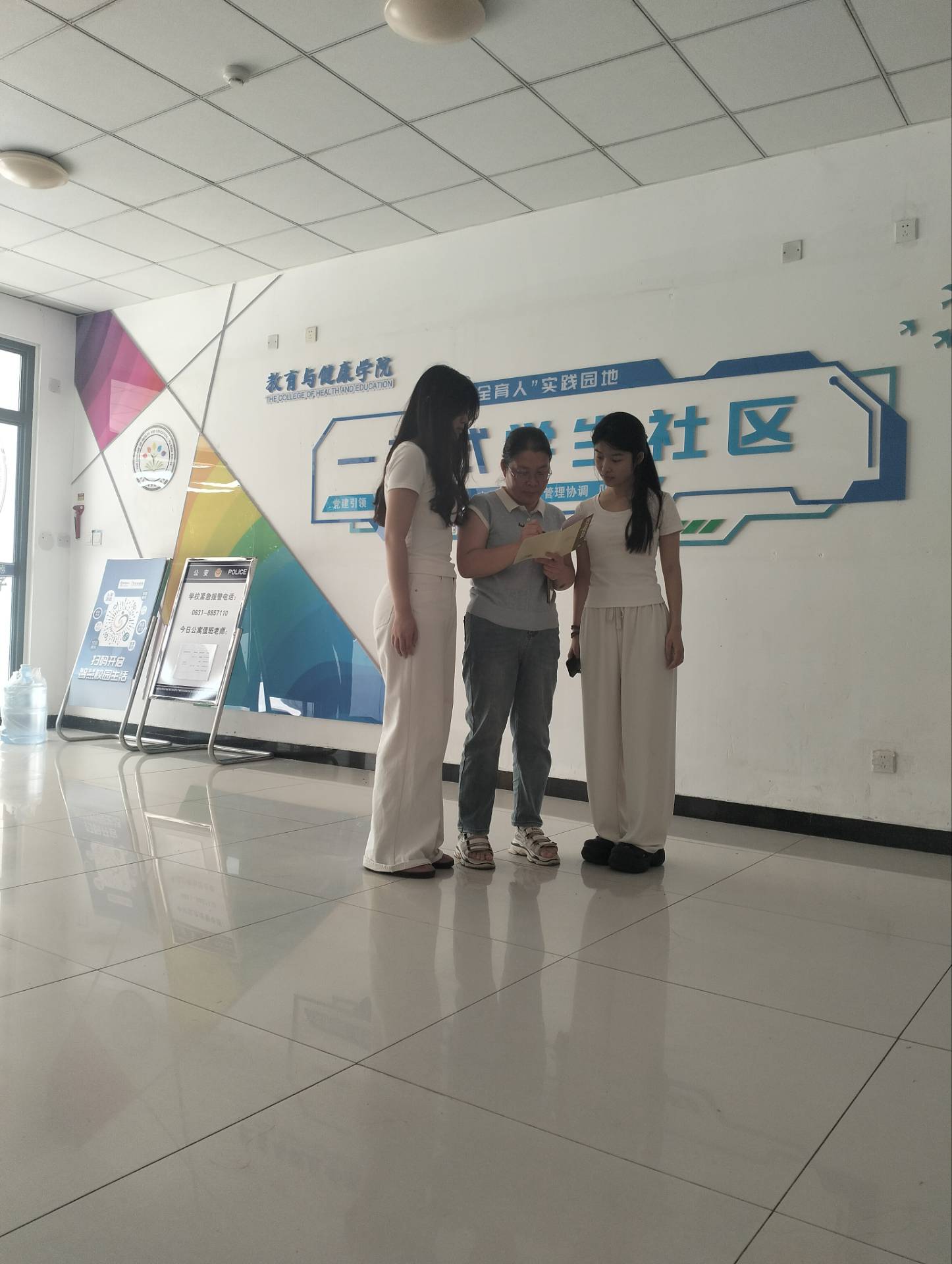 14521cf68355b830331290a10db936f4.jpg